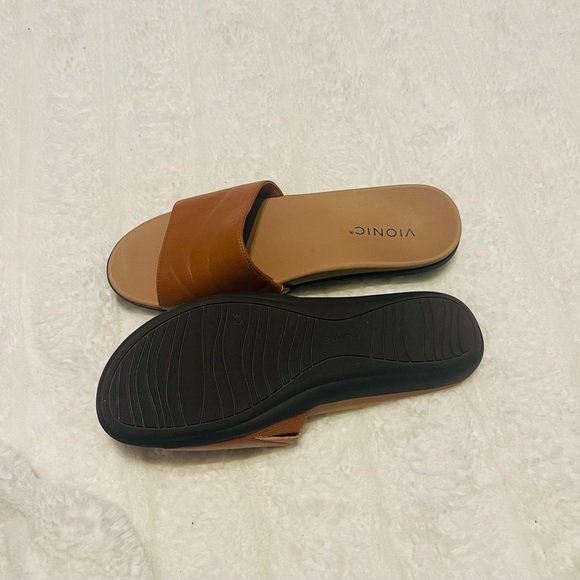 Casual Vionic Women's Tan Slide Sandals - Picture 6 of 12